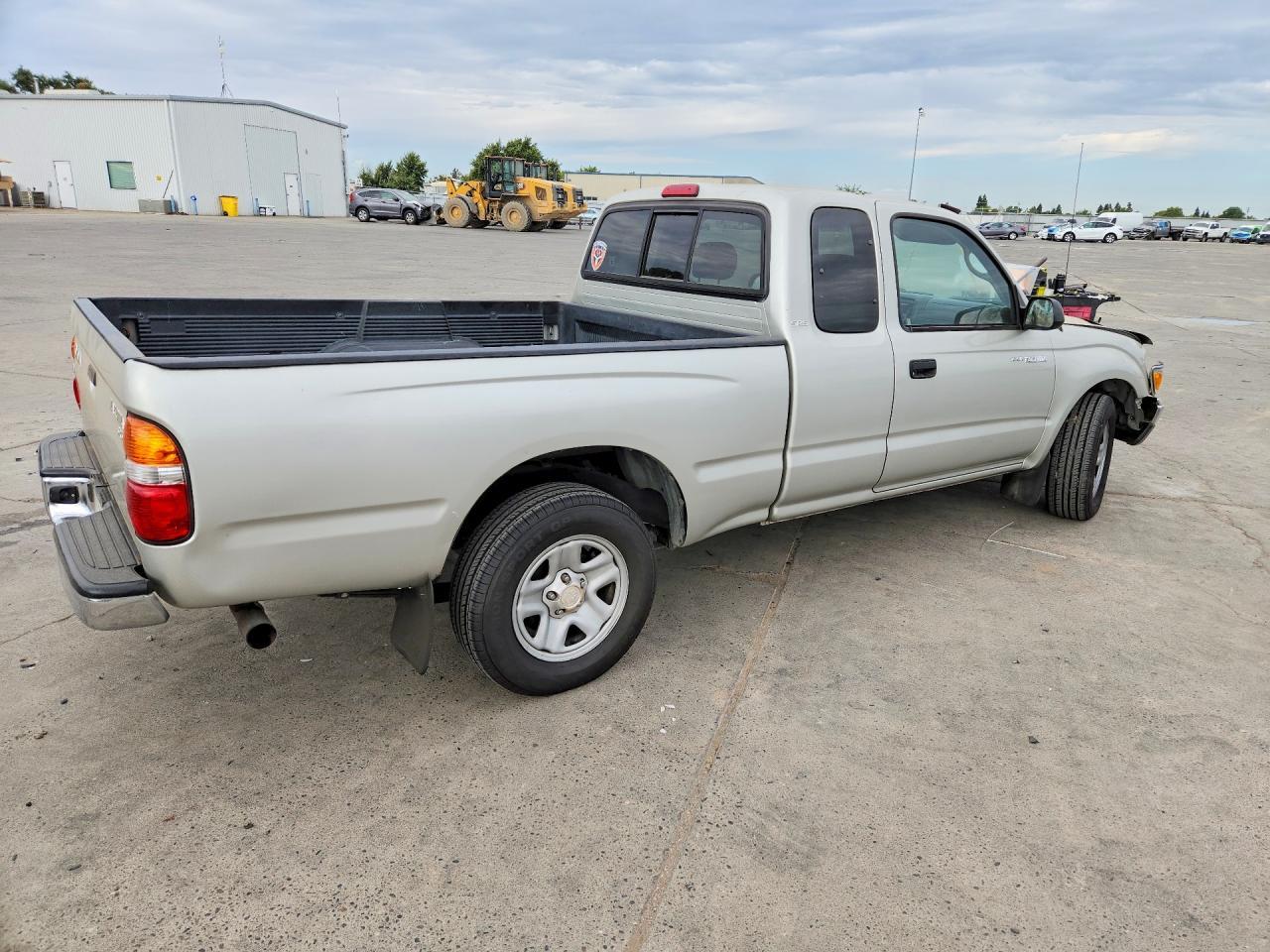 2001 Toyota Tacoma Xtracab - Фото 3