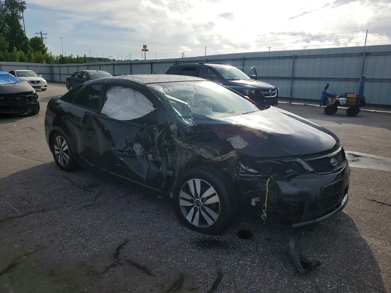 2013 Kia Forte Ex - Image 4