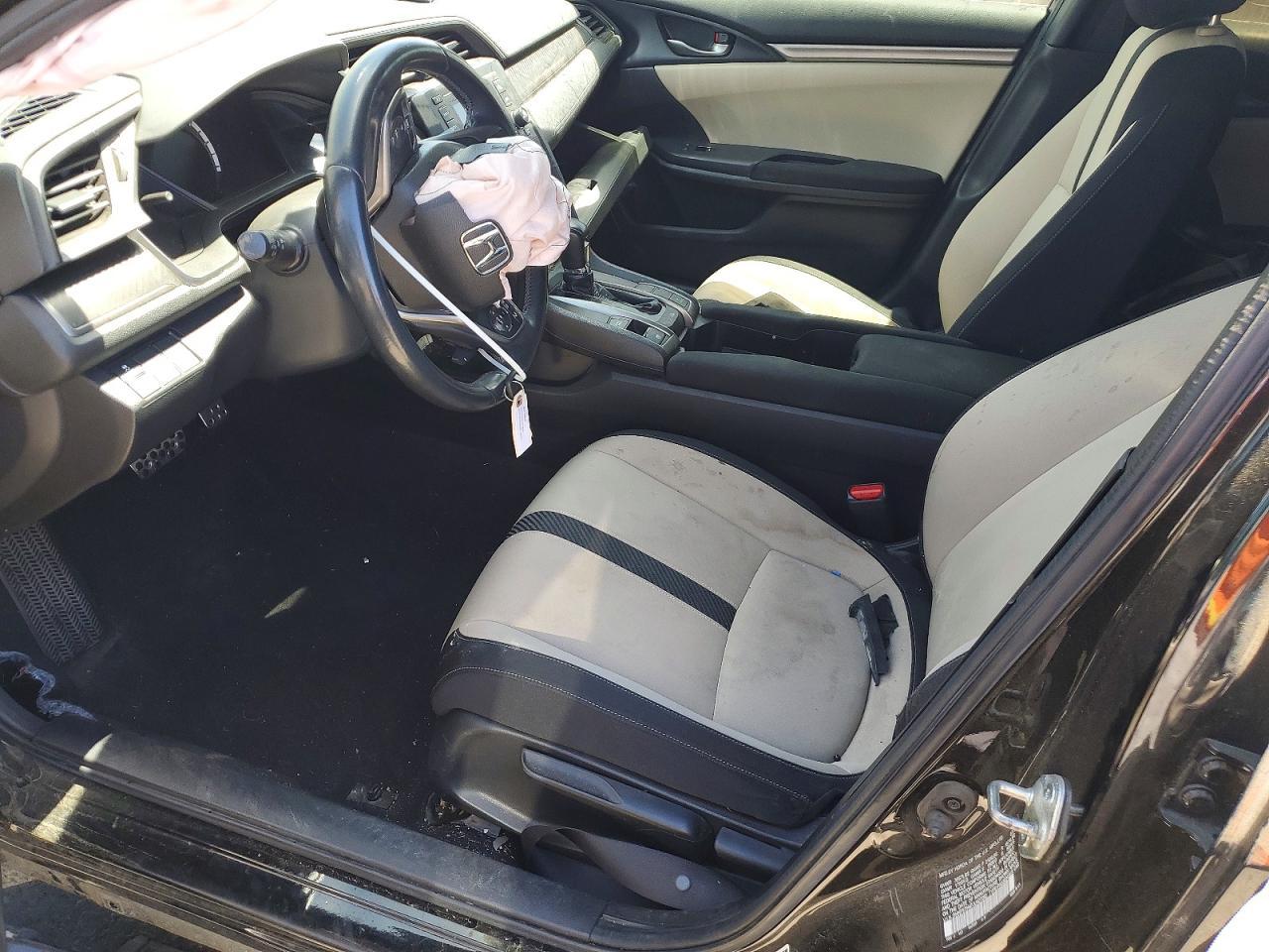 2018 Honda Civic Sport - Image 7