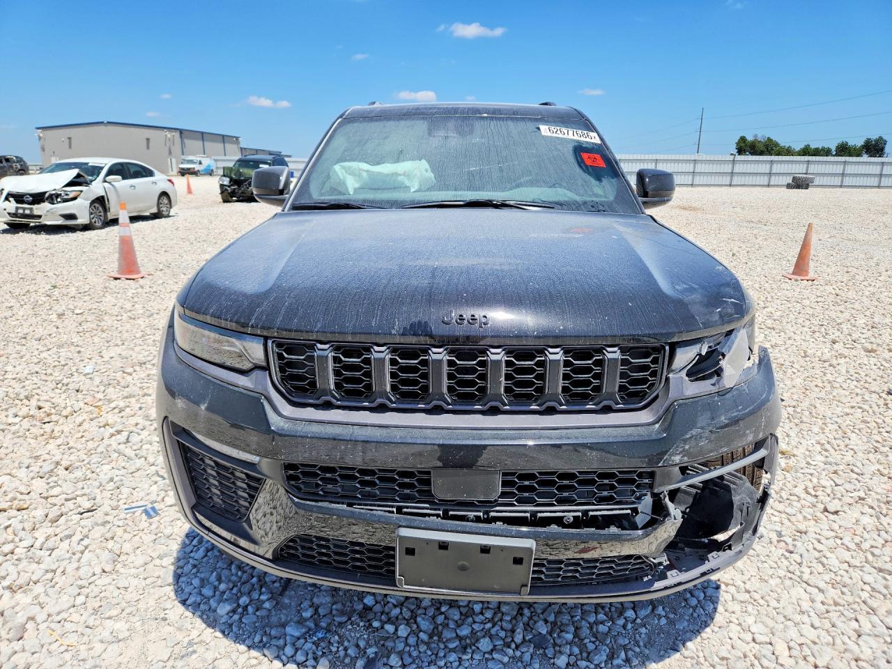 2026 Jeep Grand Cherokee Limited - Image 5