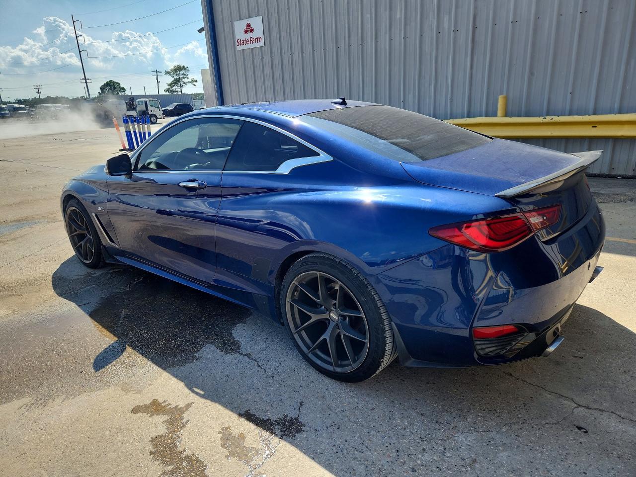 2018 Infiniti Q60 3.0T Luxe - Фото 2