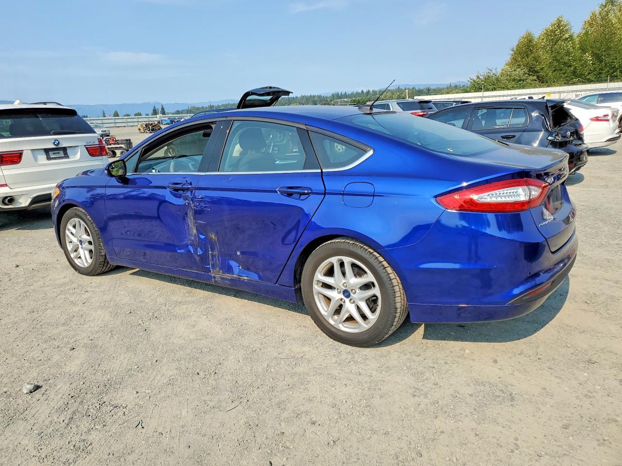 2016 Ford Fusion Se - Image 2