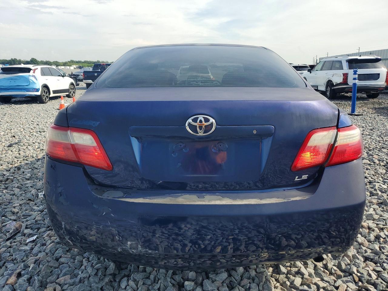 2007 Toyota Camry Le - Фото 6
