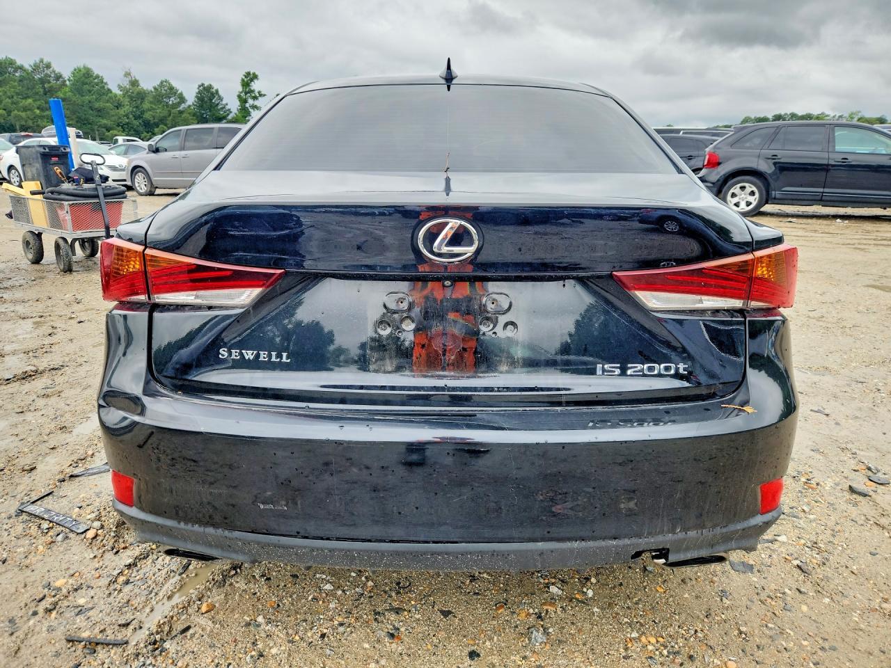 2017 Lexus Is 200T - Фото 6
