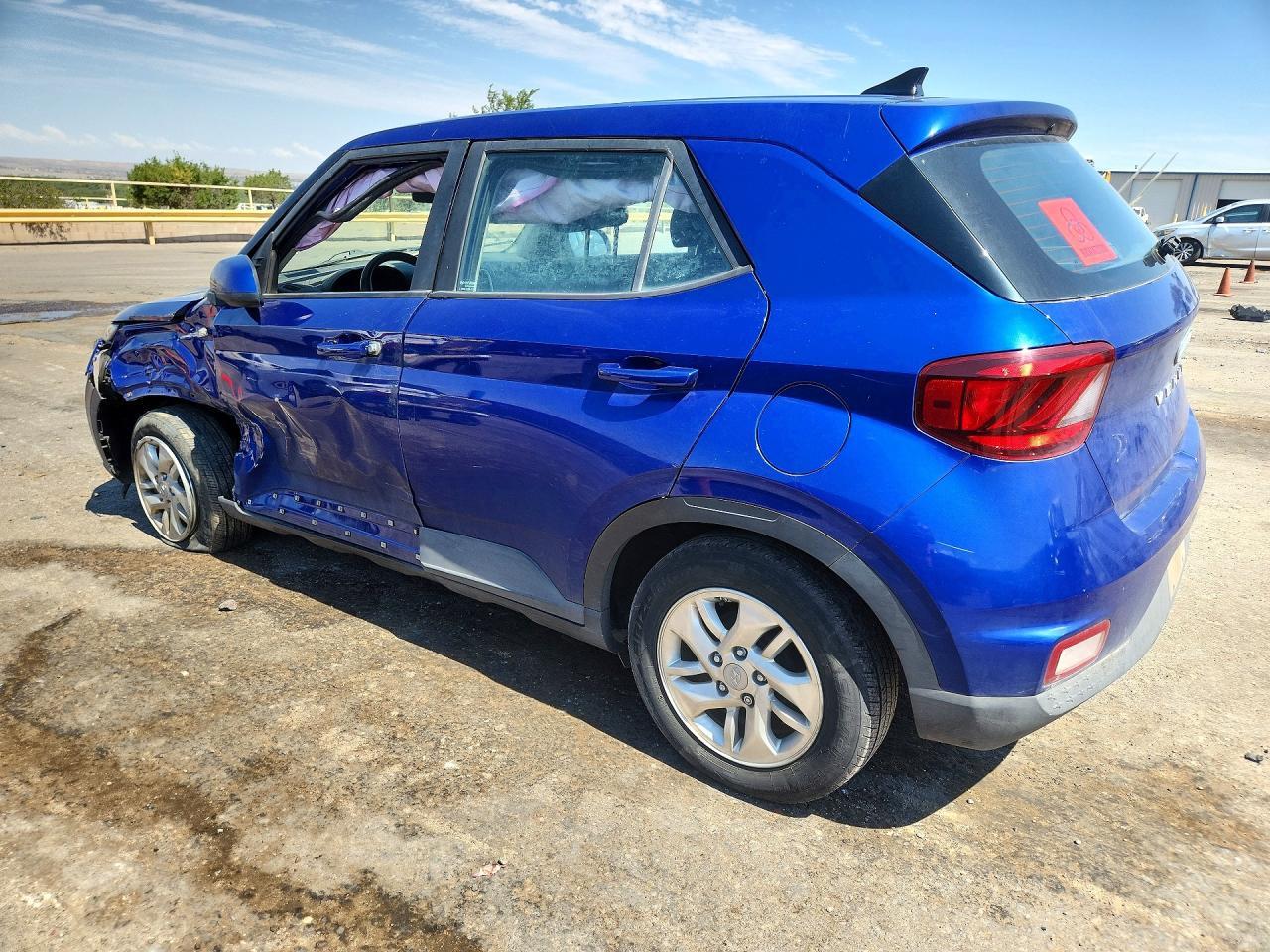 2022 Hyundai Venue Se - Фото 2