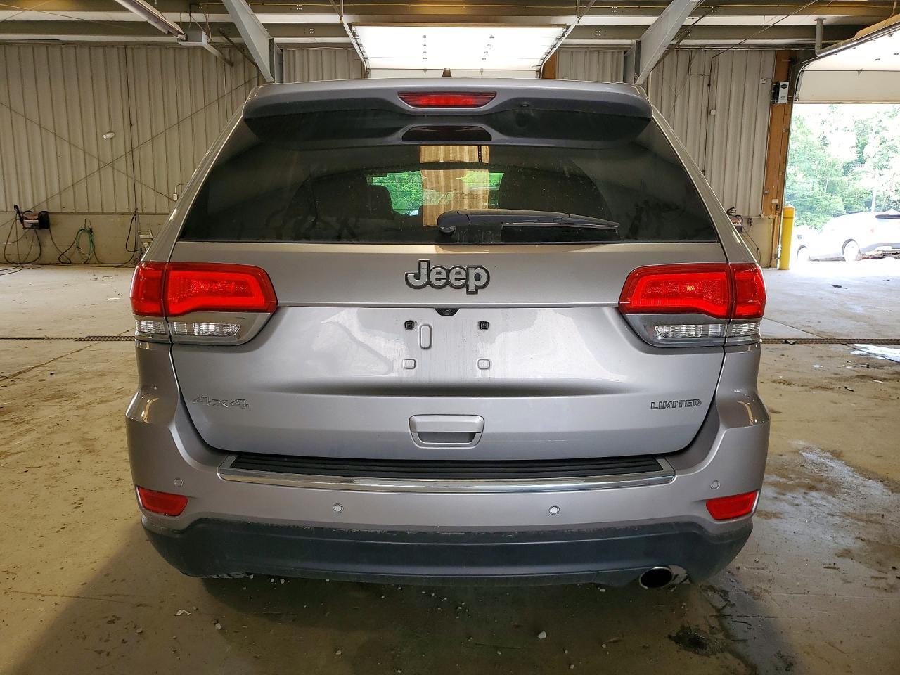 2016 Jeep Grand Cherokee Limited - Image 6