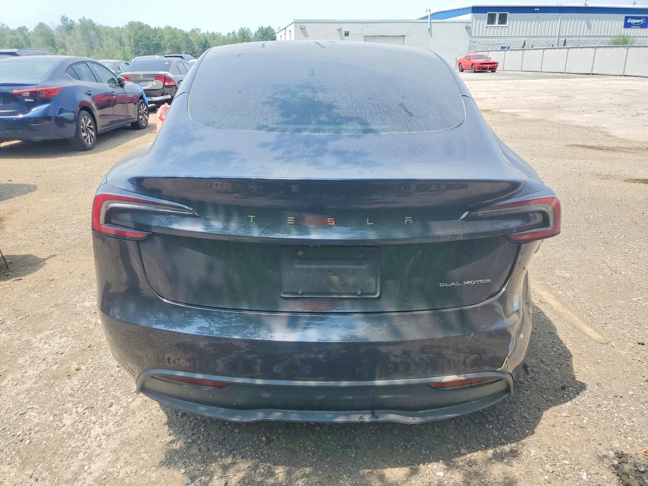 2024 Tesla Model 3 - Фото 6