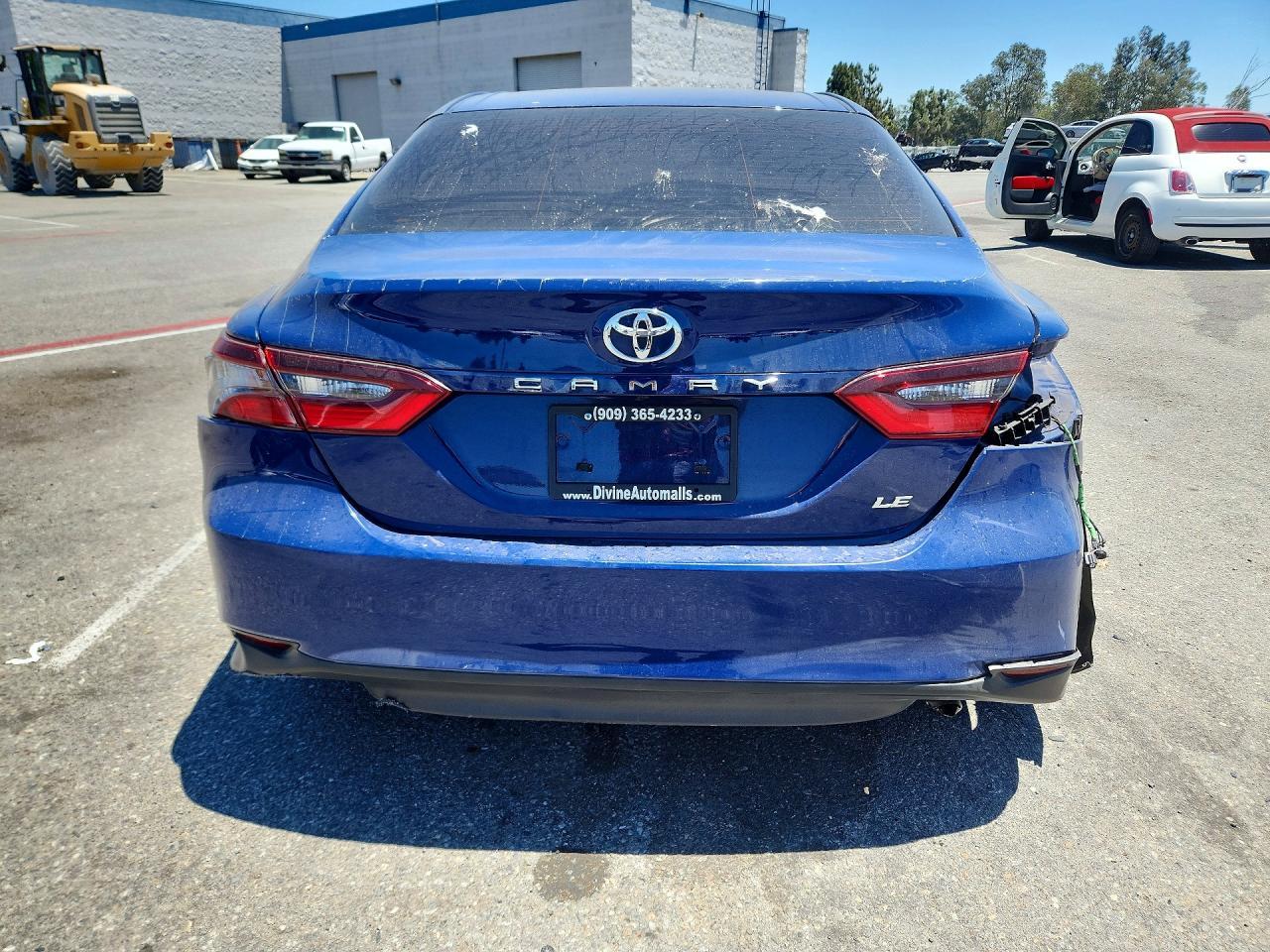 2024 Toyota Camry Le - Image 6