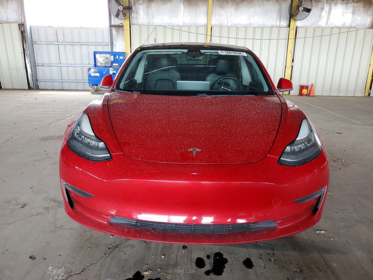 2018 Tesla Model 3 - Фото 5