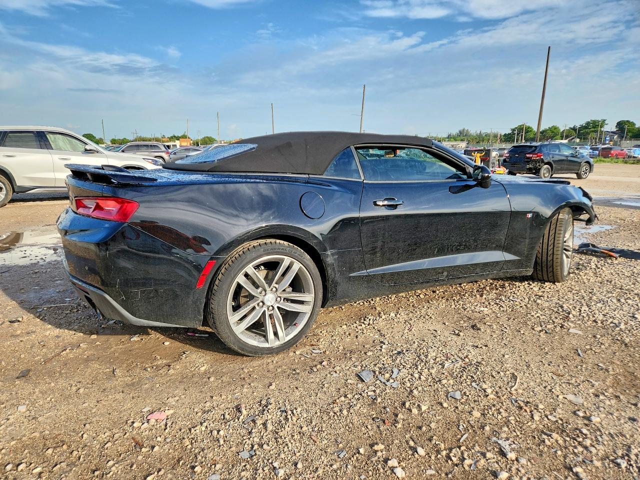 2017 Chevrolet Camaro Lt - Image 3