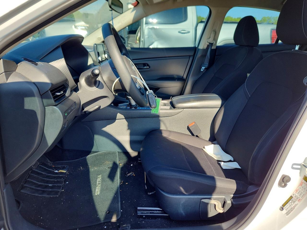 2025 Nissan Sentra S - Фото 7