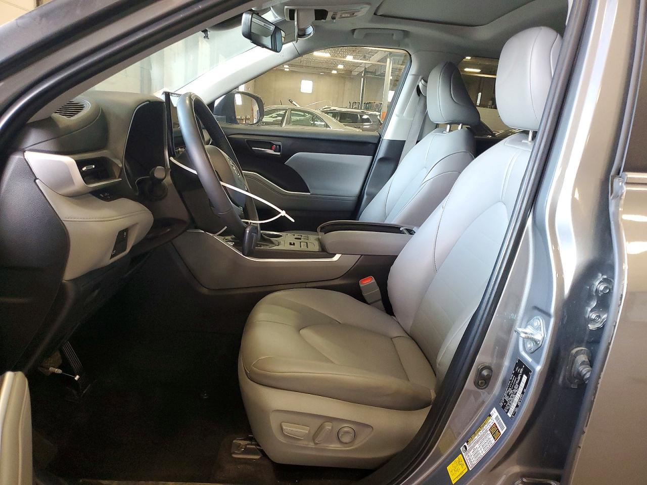 2025 Toyota Highlander Xle - Фото 7