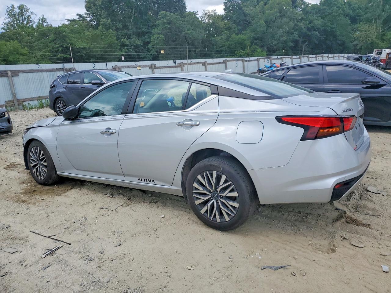 2024 Nissan Altima Sv - Фото 2