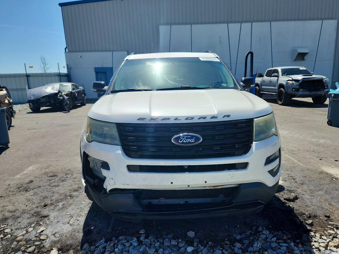 2016 Ford Explorer Sport - Фото 5