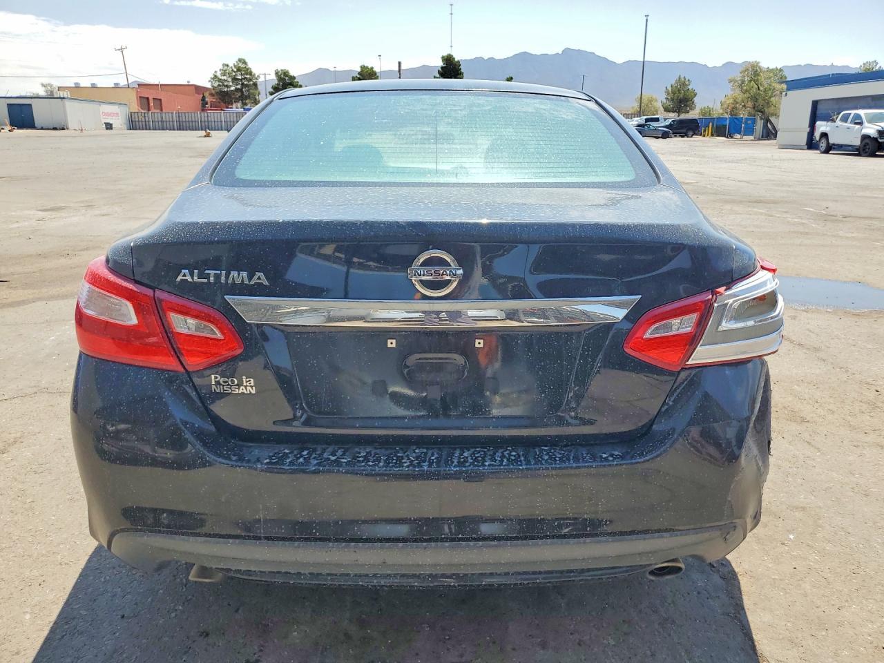 2016 Nissan Altima - Image 6