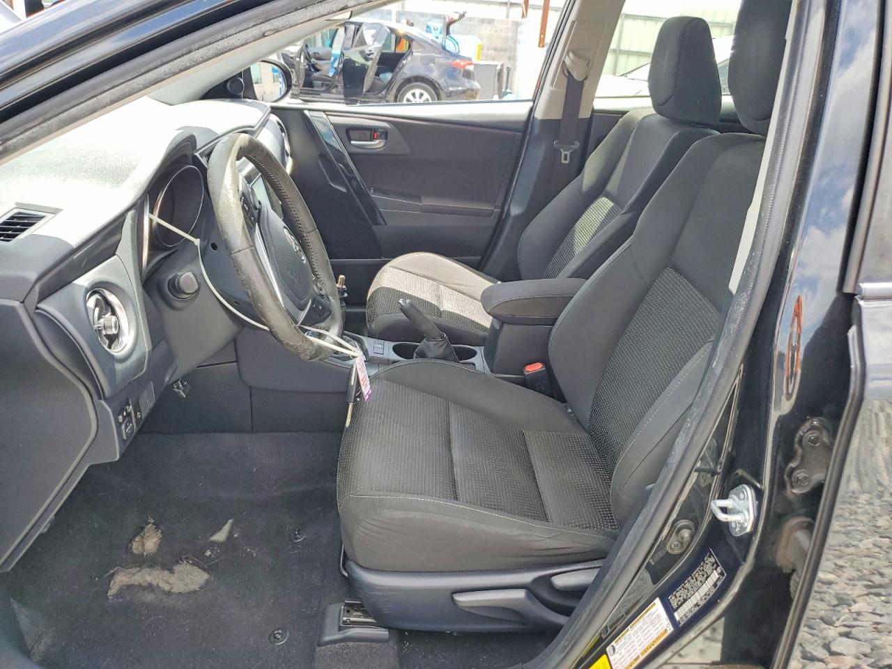 2017 Toyota Corolla Im Base - Фото 7