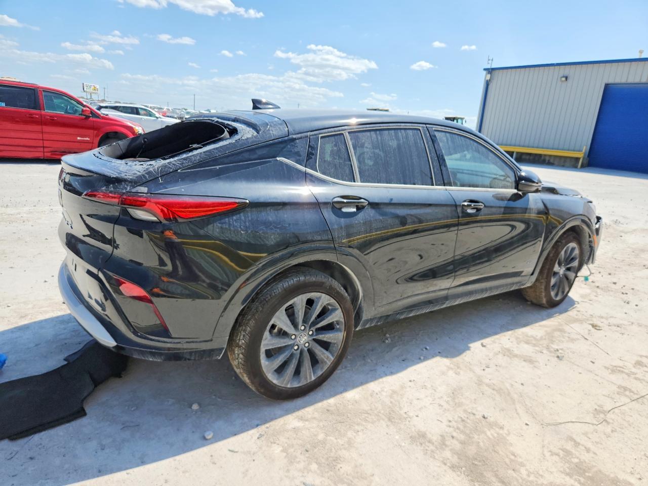 2026 Buick Envista Sport Touring - Image 3