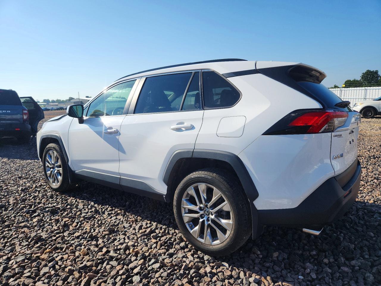 2019 Toyota Rav4 Xle Premium - Фото 2