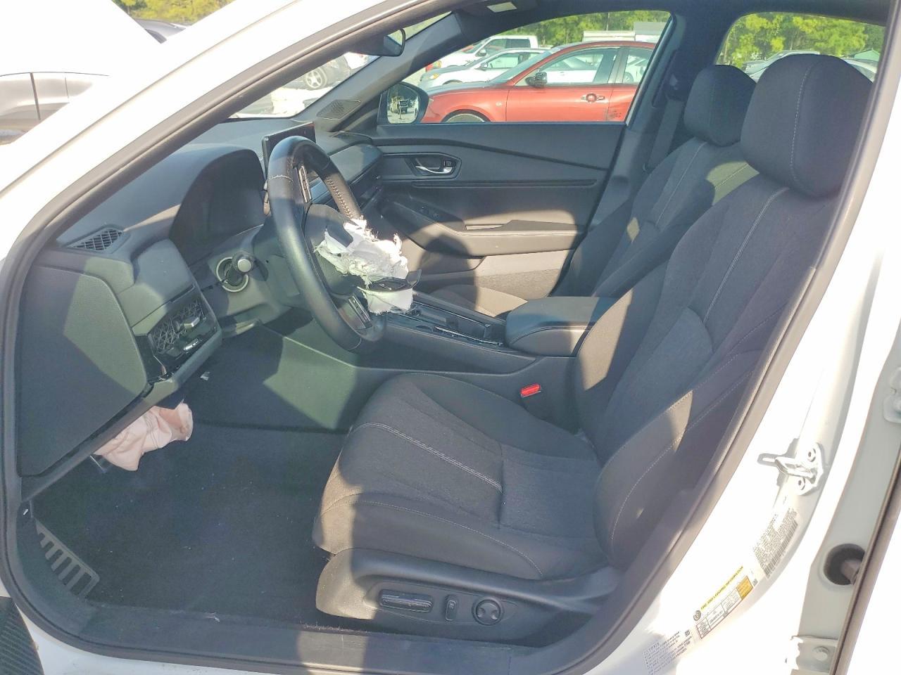 2024 Honda Accord Hybrid Sport - Image 7