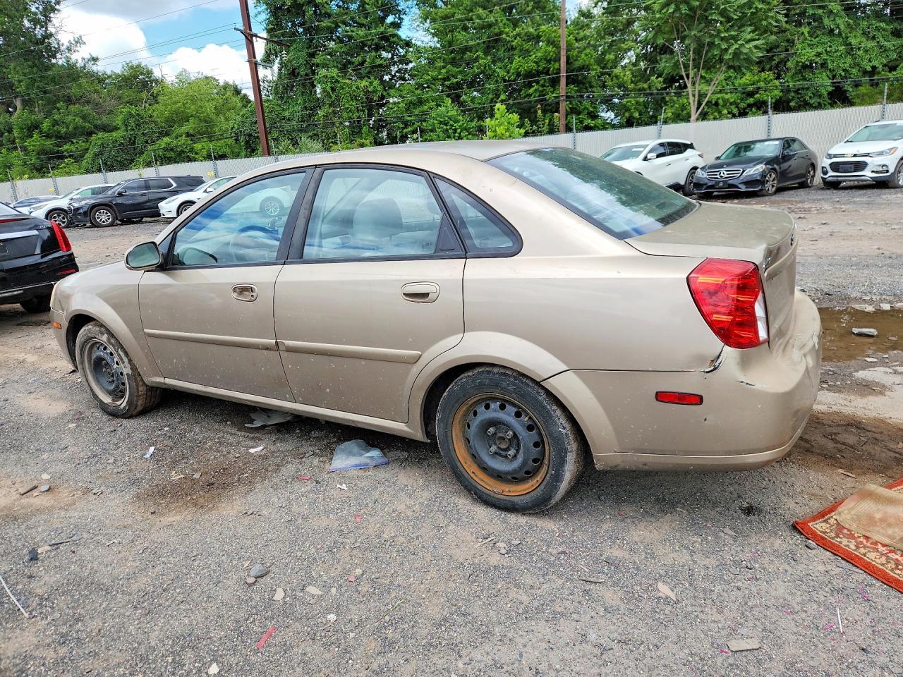 2004 Suzuki Forenza S - Фото 2