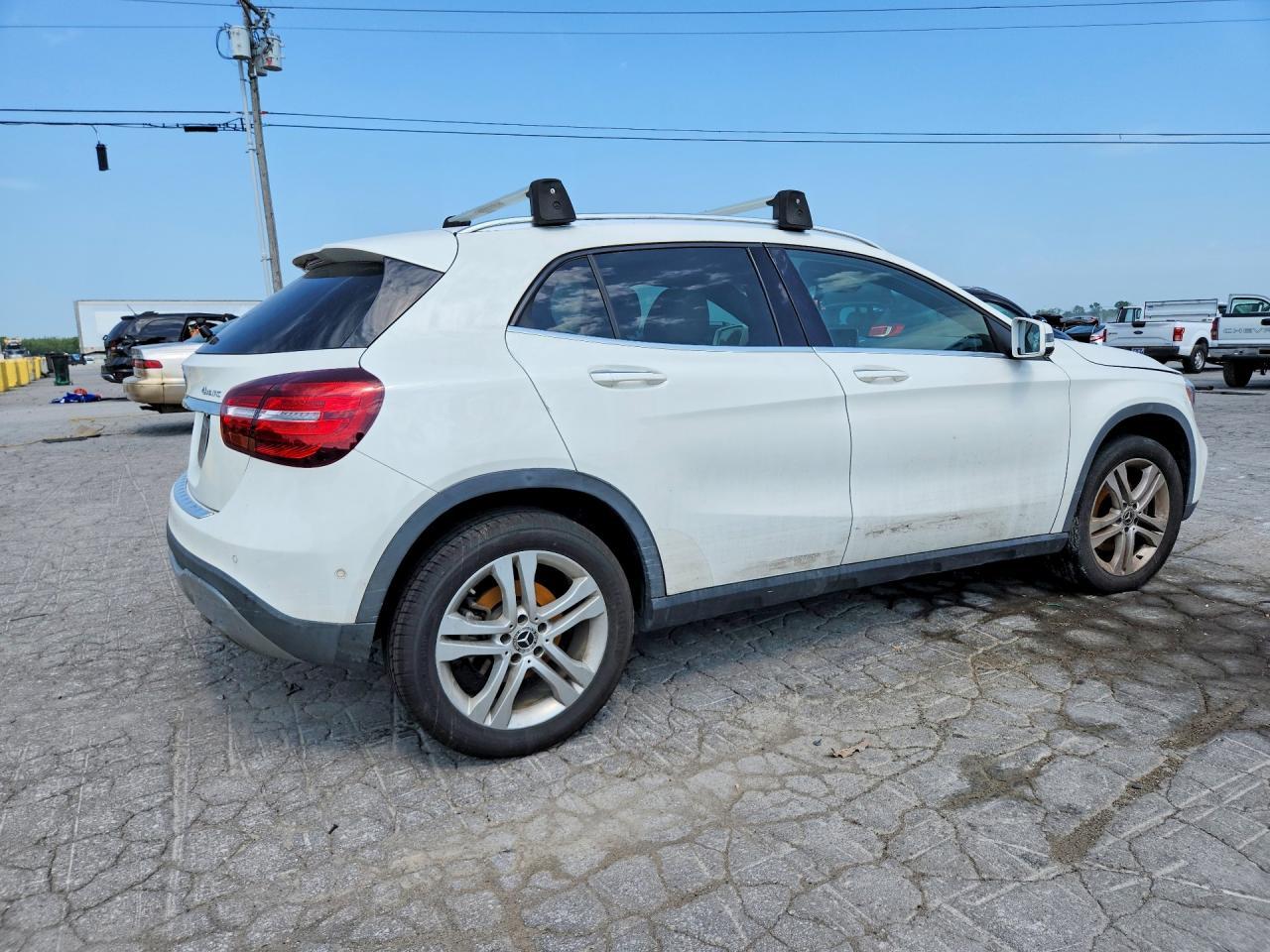 2019 Mercedes-Benz Gla 250 4Matic - Image 3