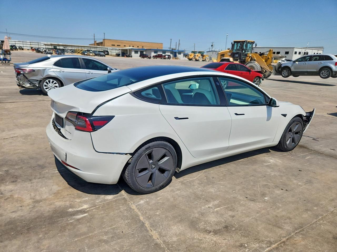 2021 Tesla Model 3 - Фото 3