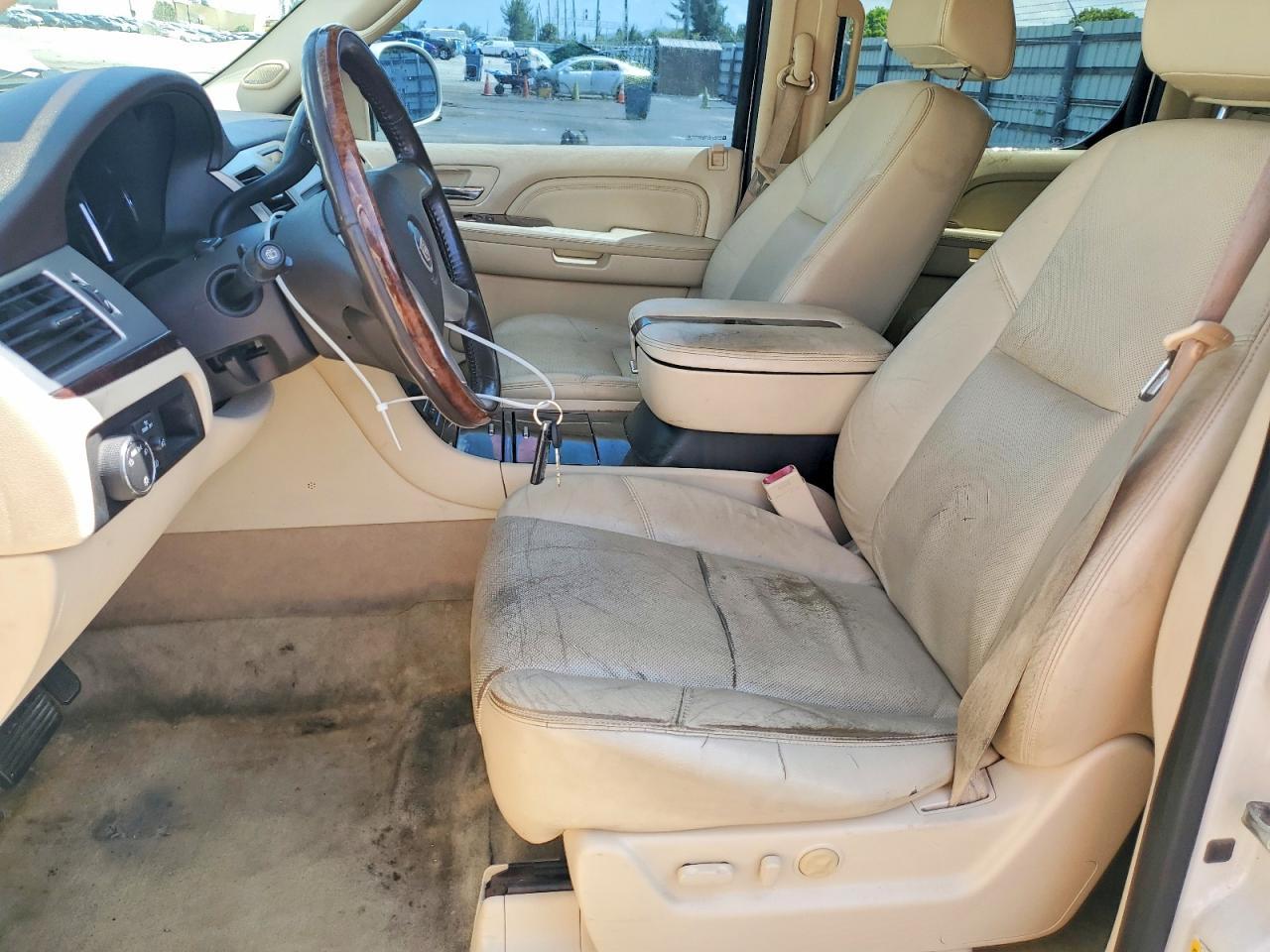 2008 Cadillac Escalade Esv - Image 7