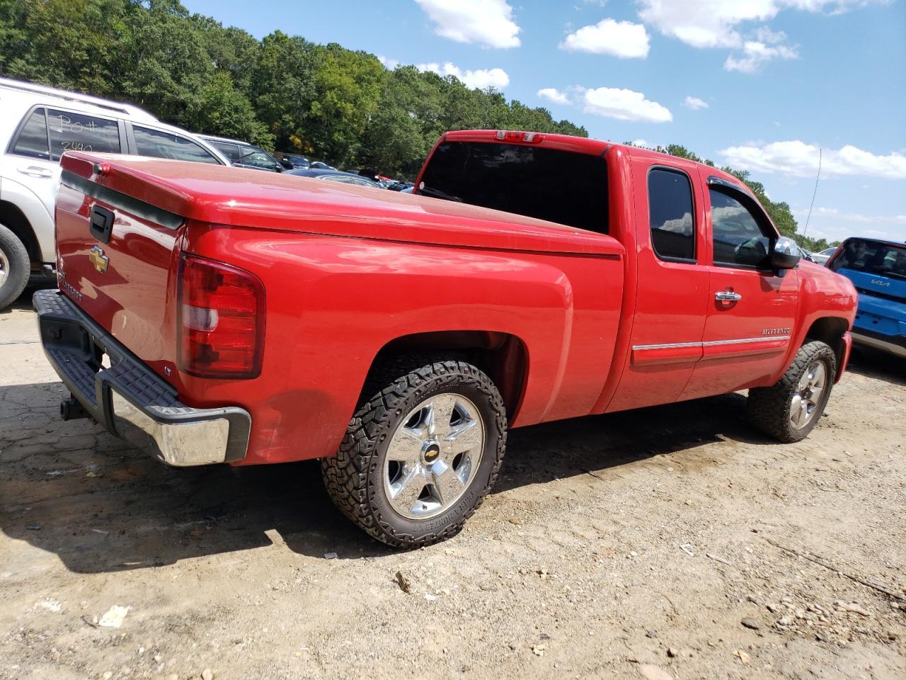 2011 Chevrolet Silverado C1500 Lt - Фото 3