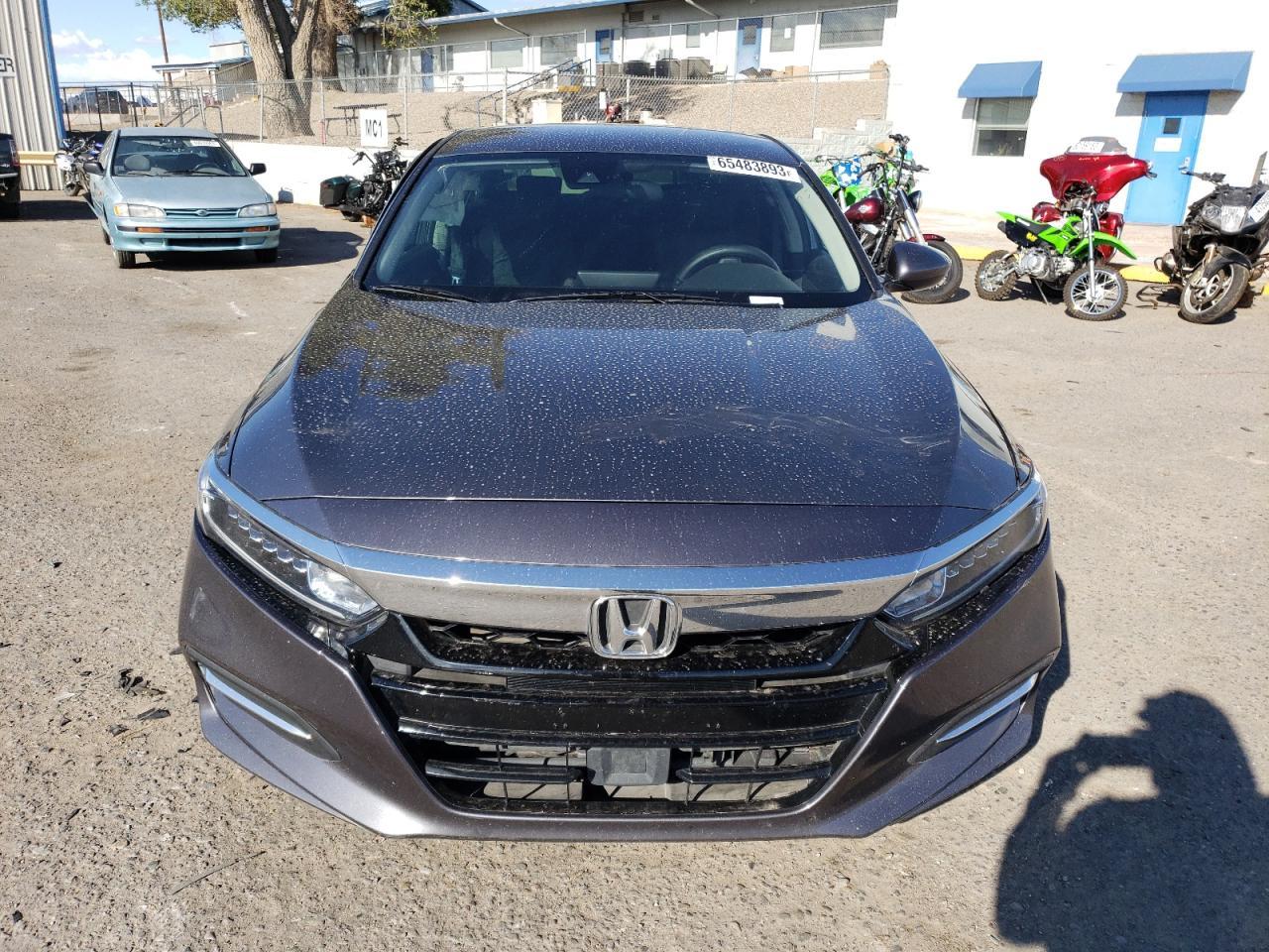 2019 Honda Accord Hybrid - Image 5