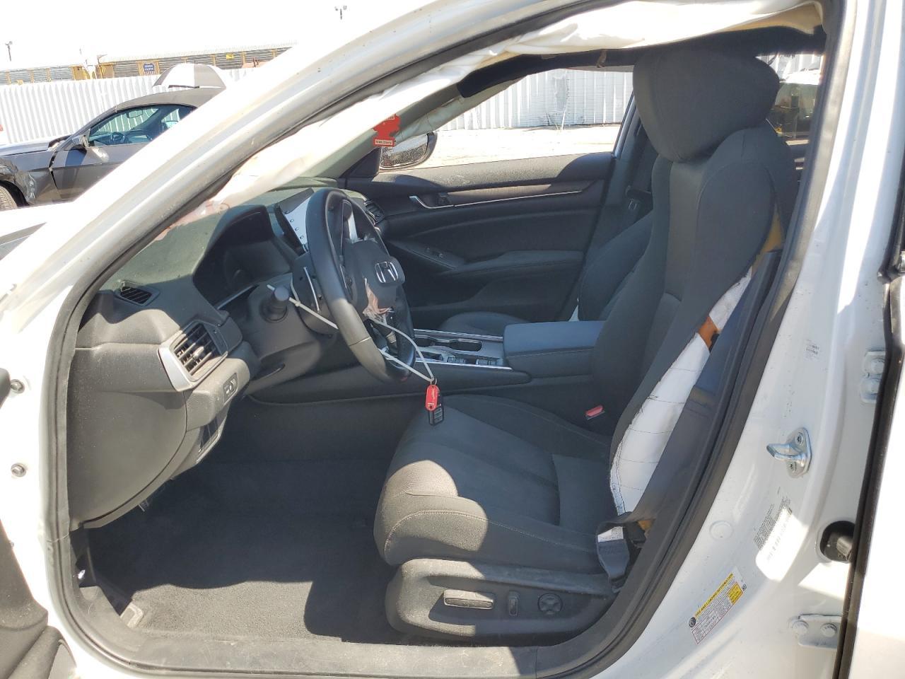 2022 Honda Accord Sport - Фото 7