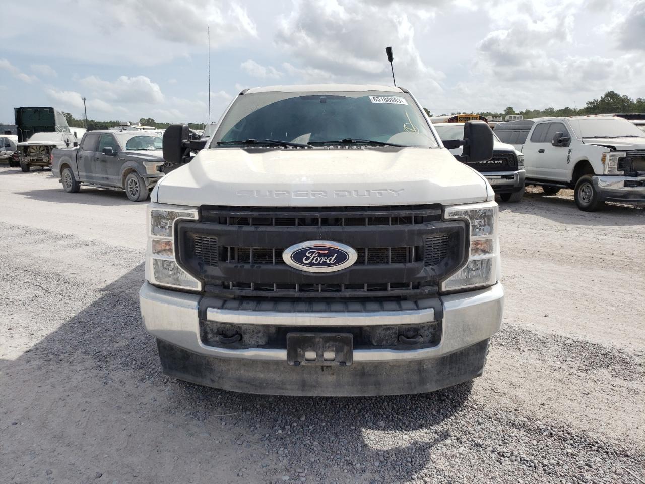 2021 Ford F250 Super Duty - Фото 5