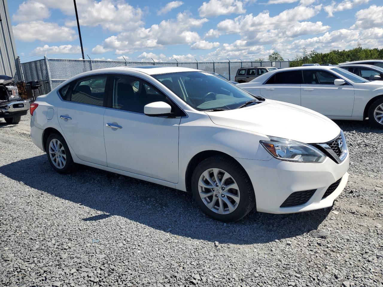 2016 Nissan Sentra S - Фото 4