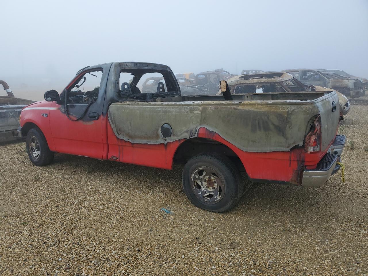 2004 Ford F-150 Heritage Classic - Фото 2