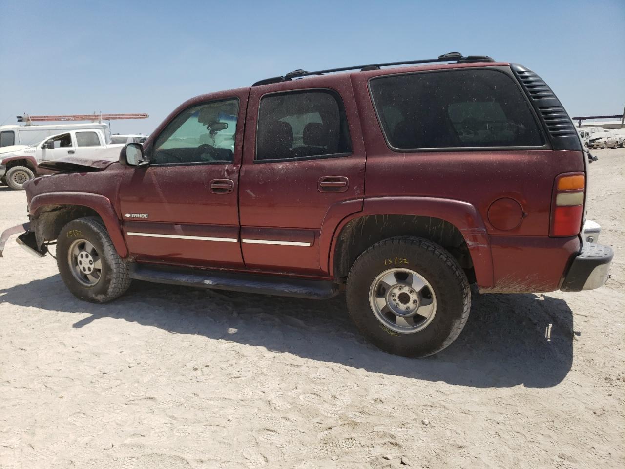 2003 Chevrolet Tahoe C1500 - Image 2