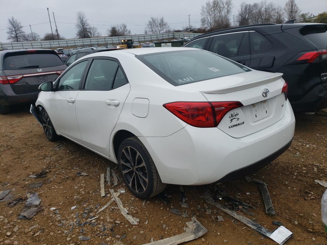 2017 Toyota Corolla L - Фото 2