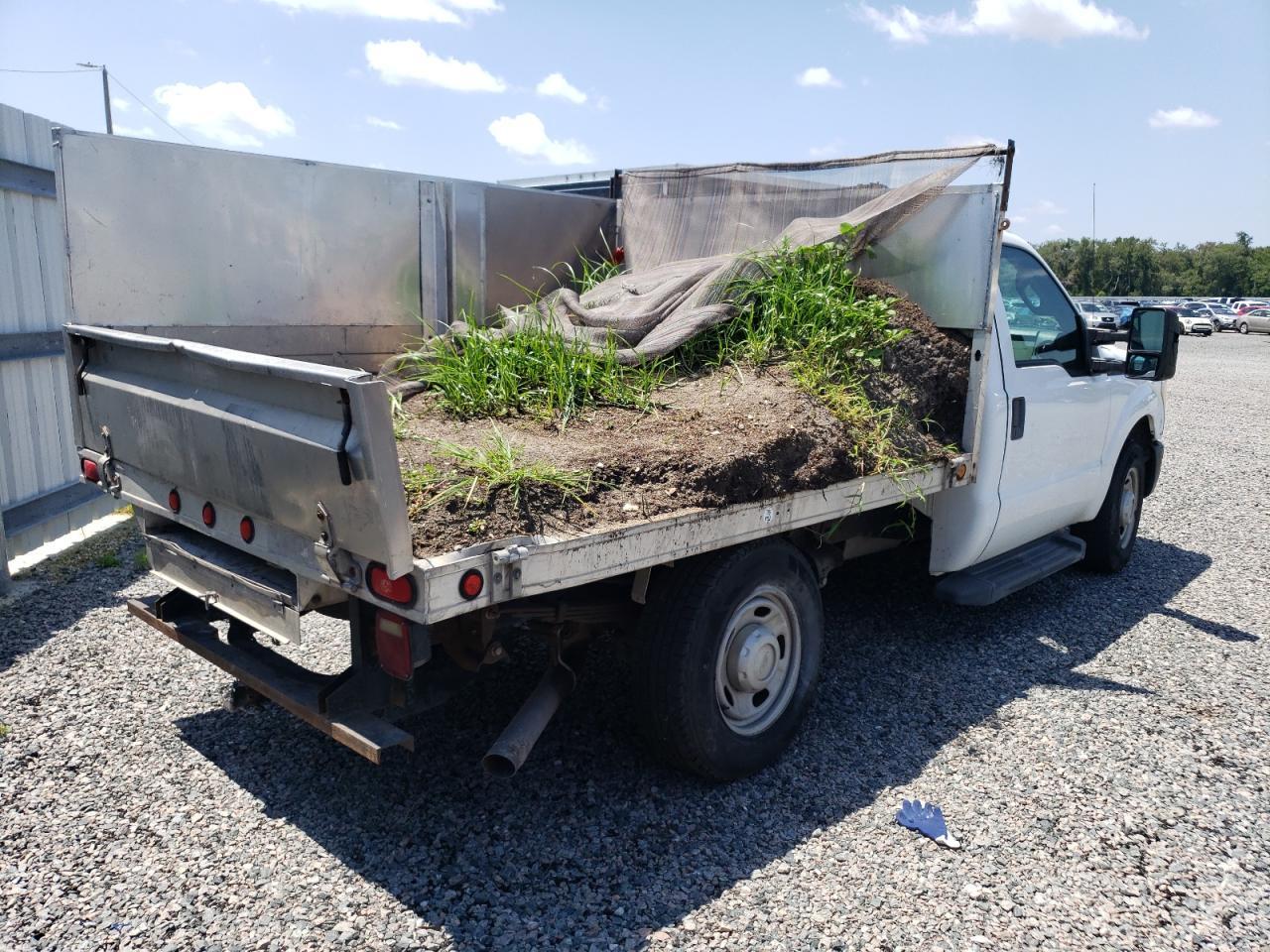 2013 Ford F250 Super Duty - Image 3