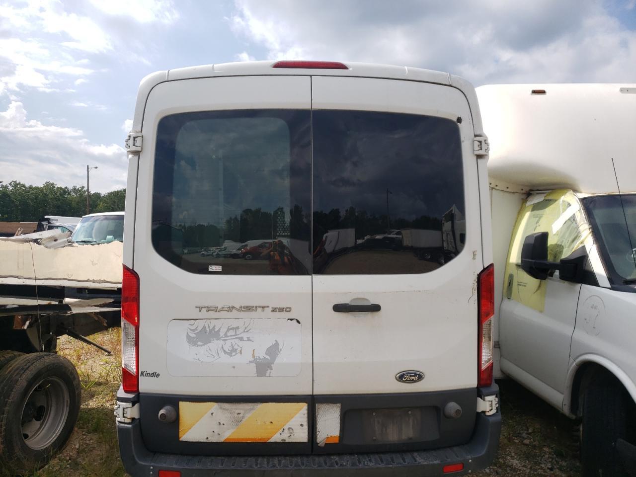 2015 Ford Transit T-250 - Image 6