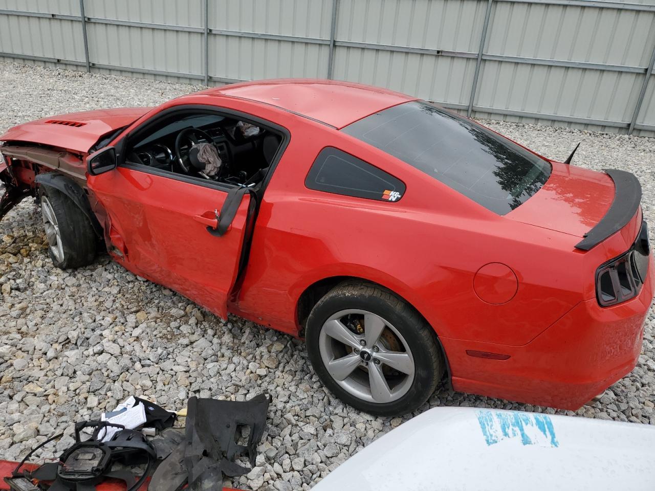 2013 Ford Mustang Gt - Фото 2