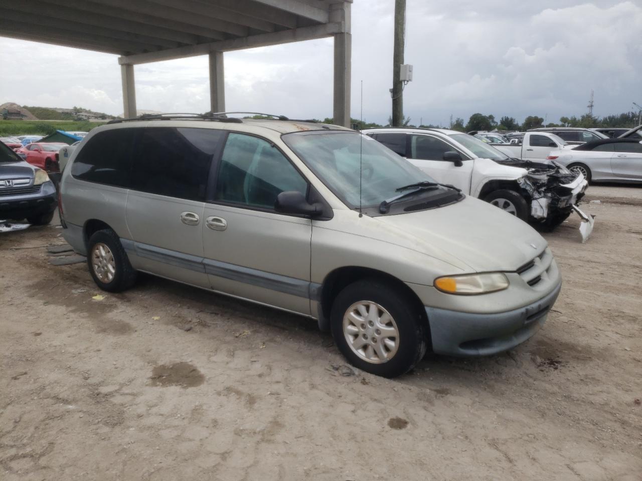 2000 Dodge Grand Caravan Se - Image 4