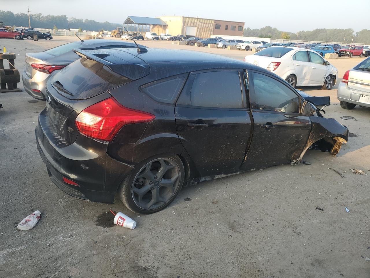 2014 Ford Focus St - Фото 3