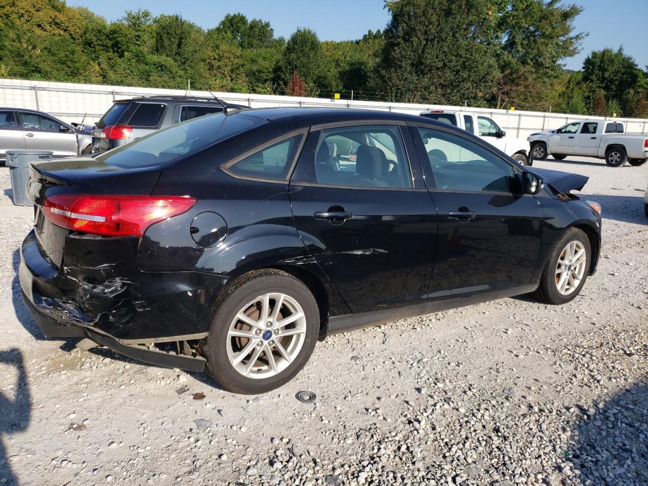 2016 Ford Focus Se - Фото 3