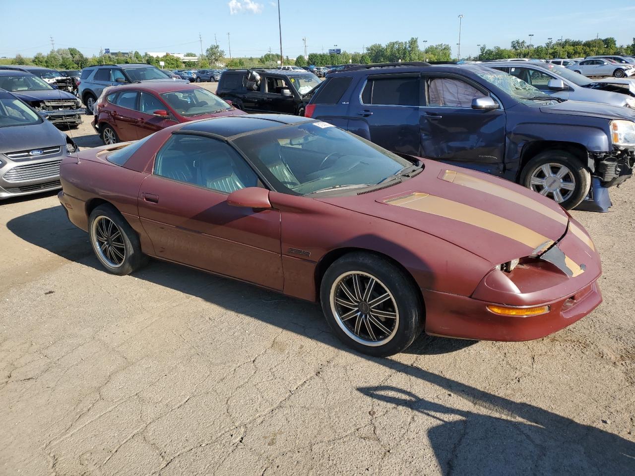 1997 Chevrolet Camaro Z28 - Фото 4