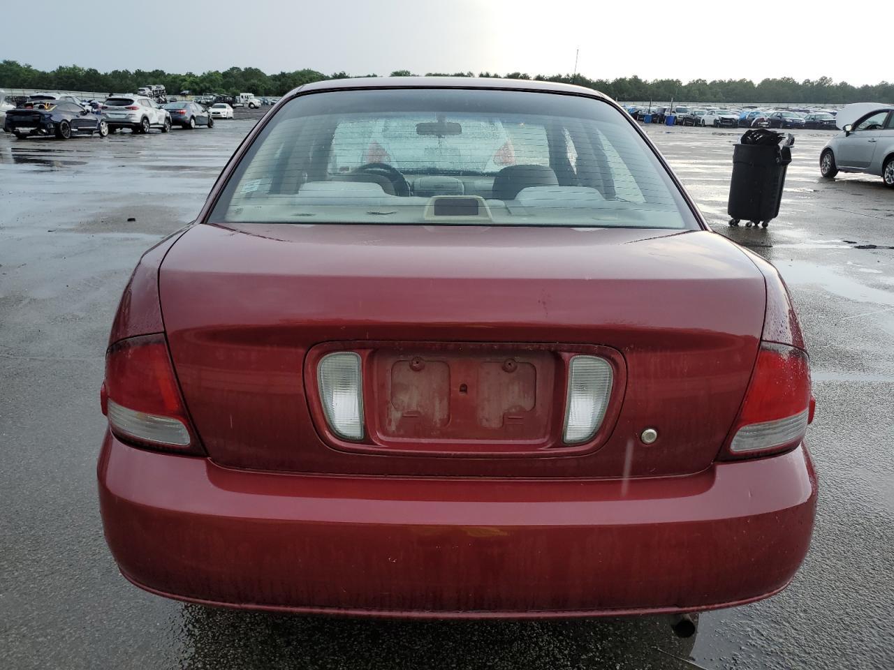 2001 Nissan Sentra Xe - Фото 6