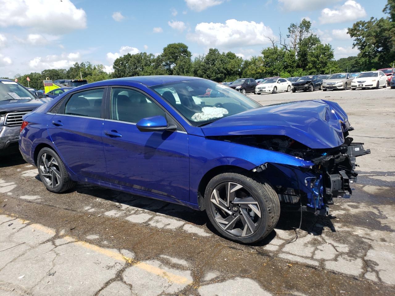 2024 Hyundai Elantra Sel - Фото 4