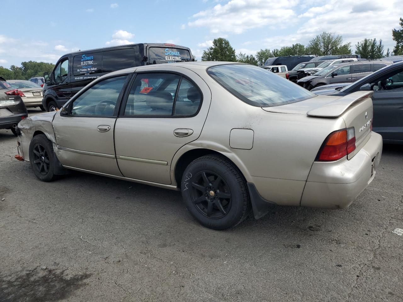 1996 Nissan Maxima Gle - Фото 2