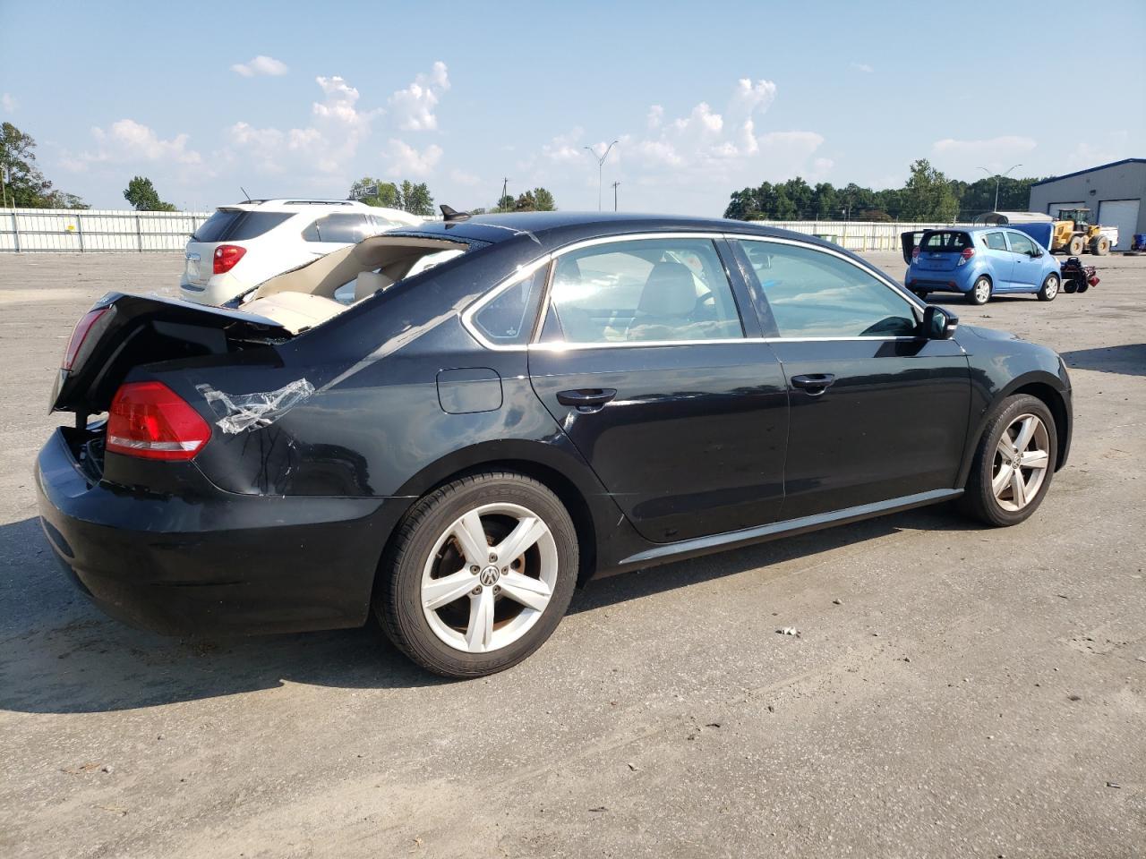 2015 Volkswagen Passat Se - Фото 3