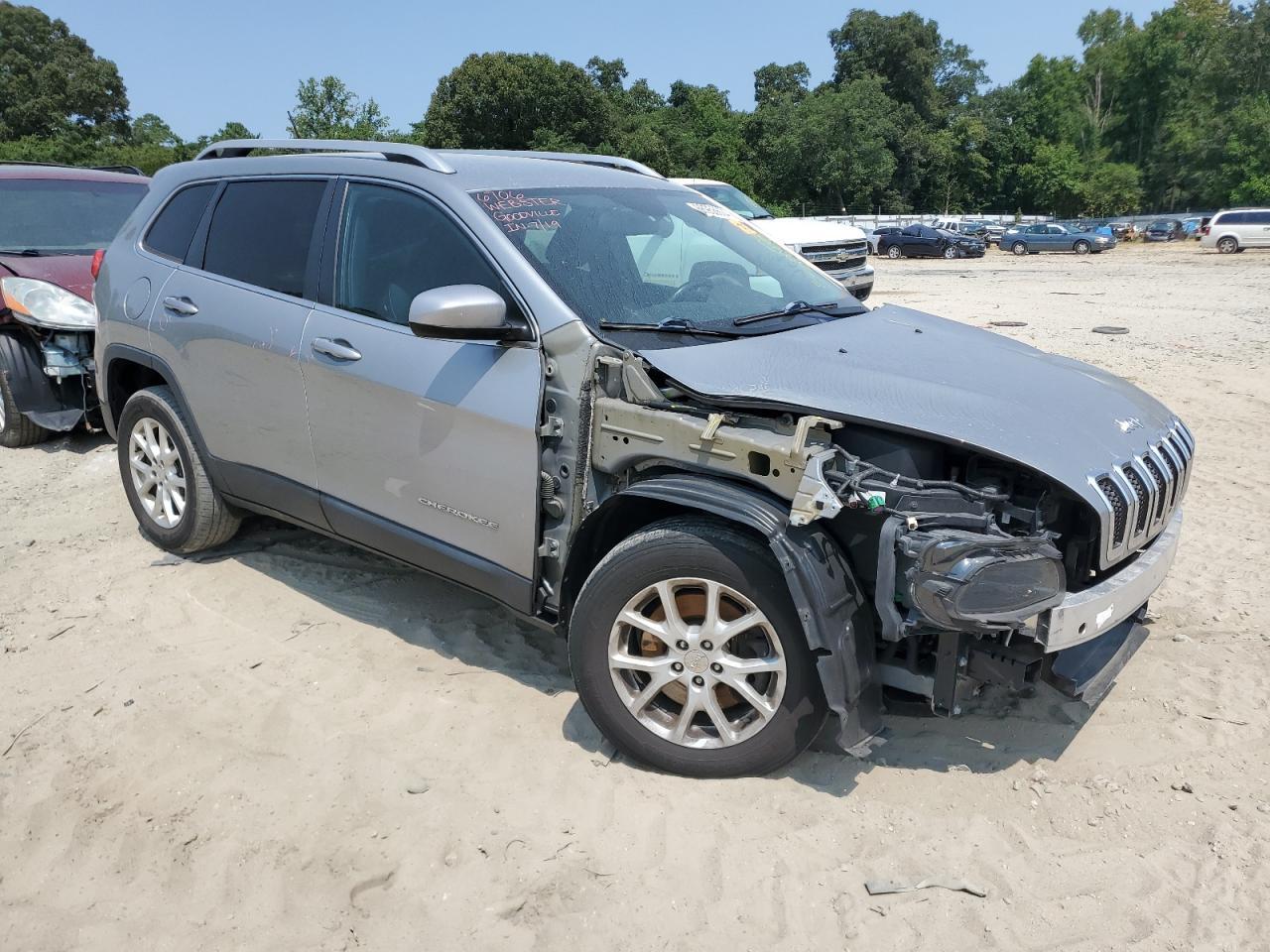 2015 Jeep Cherokee Latitude - Фото 4