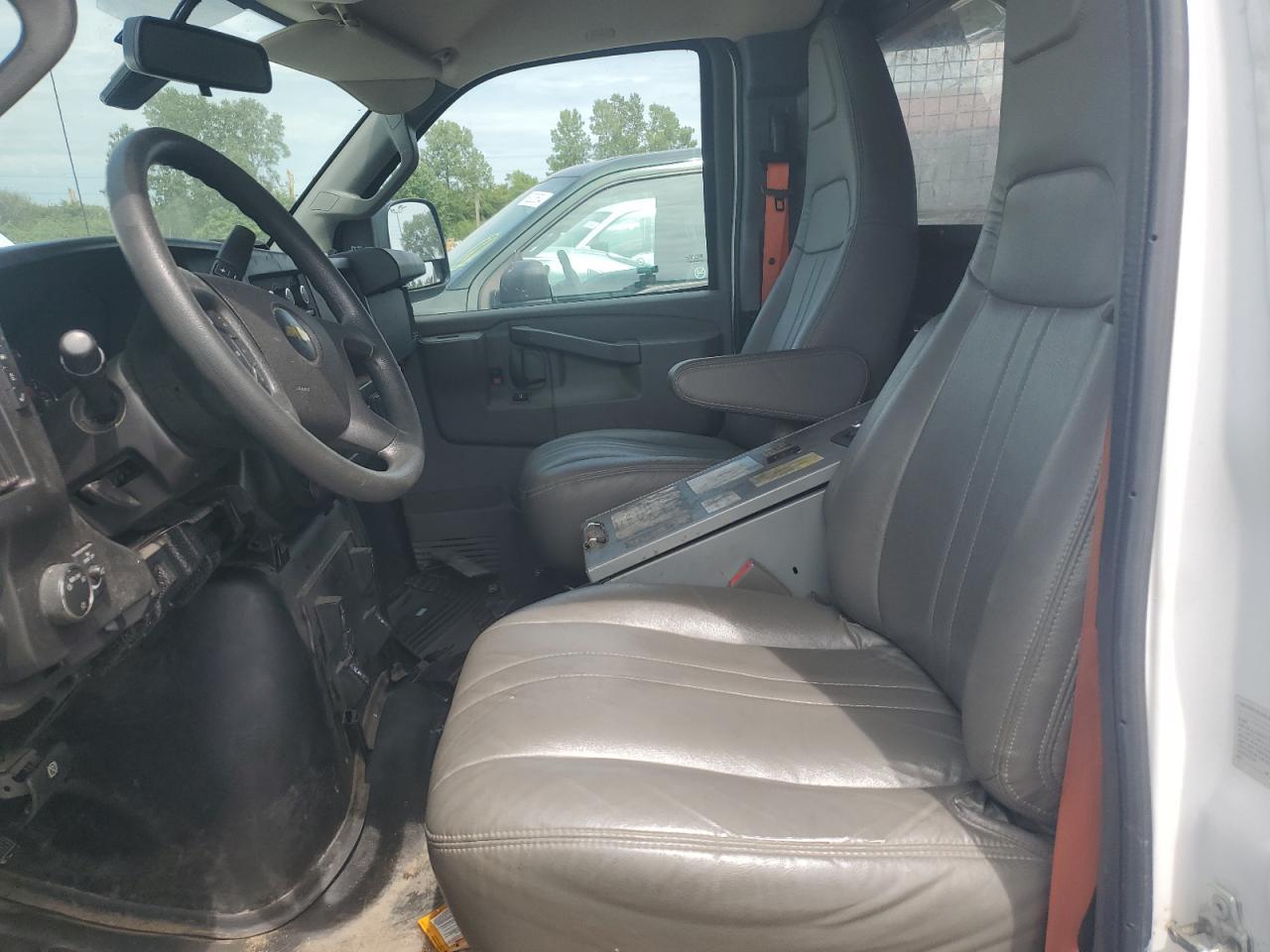 2018 Chevrolet Express G2500 - Фото 7