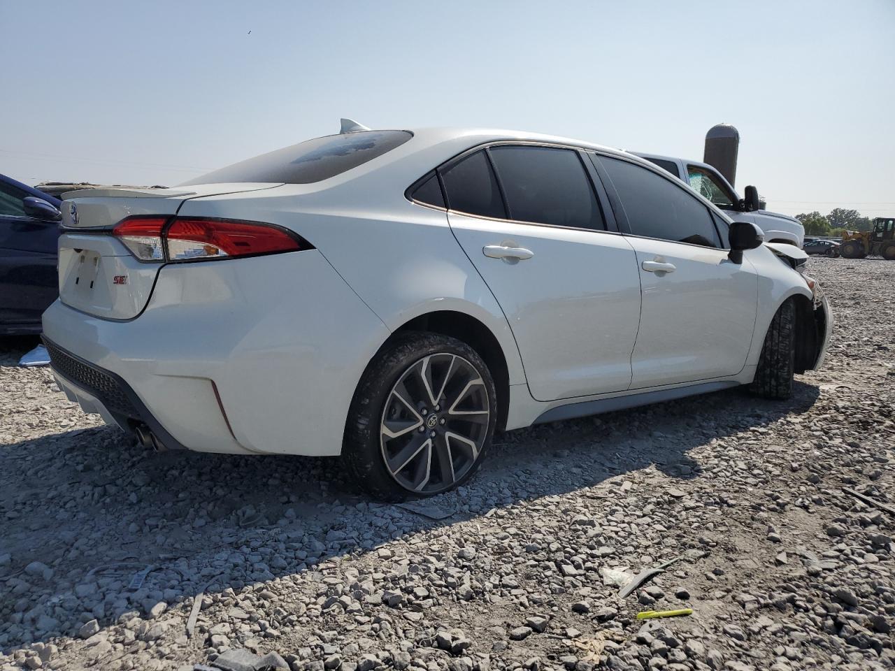 2020 Toyota Corolla Se - Image 3
