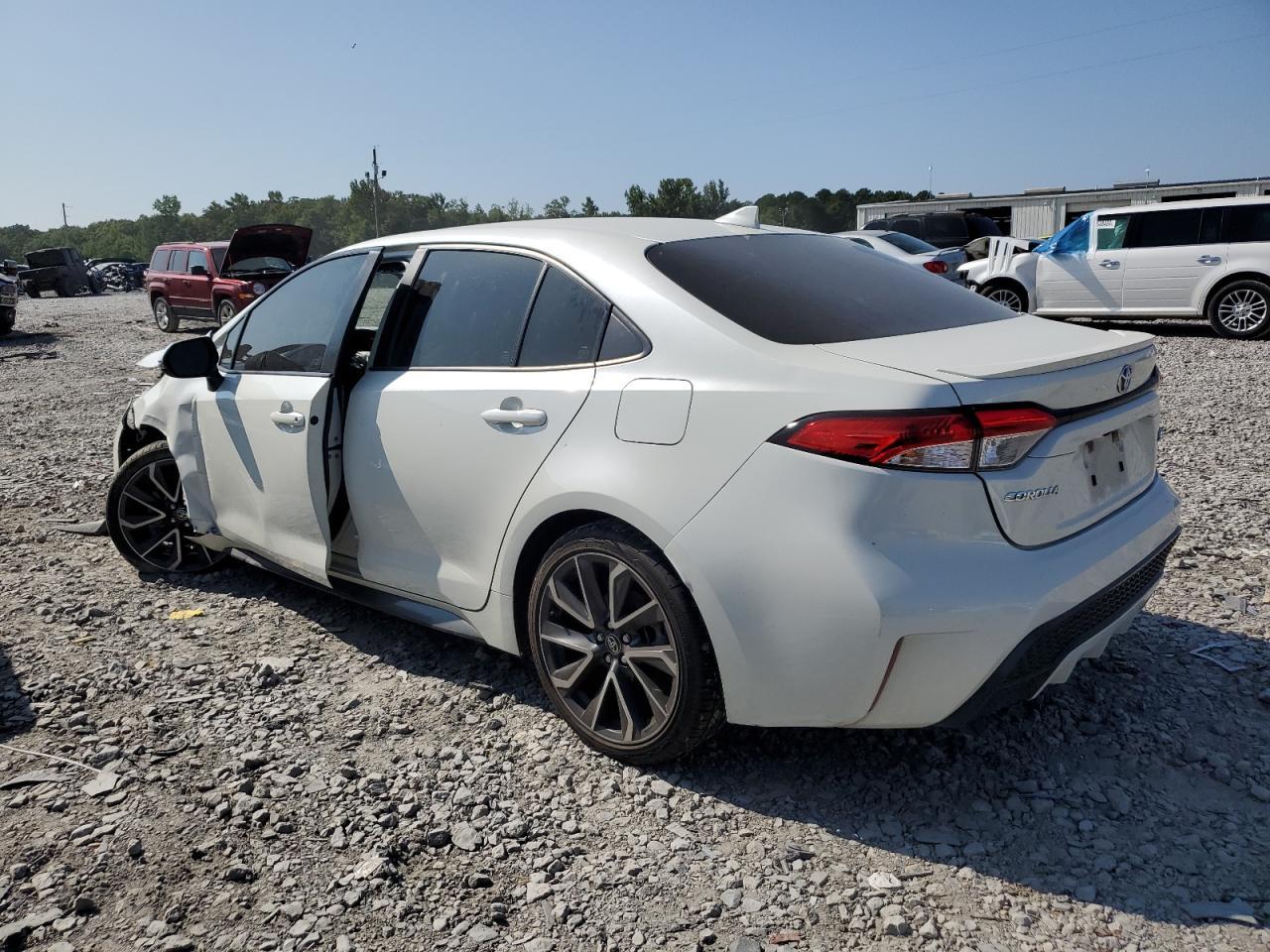 2020 Toyota Corolla Se - Image 2